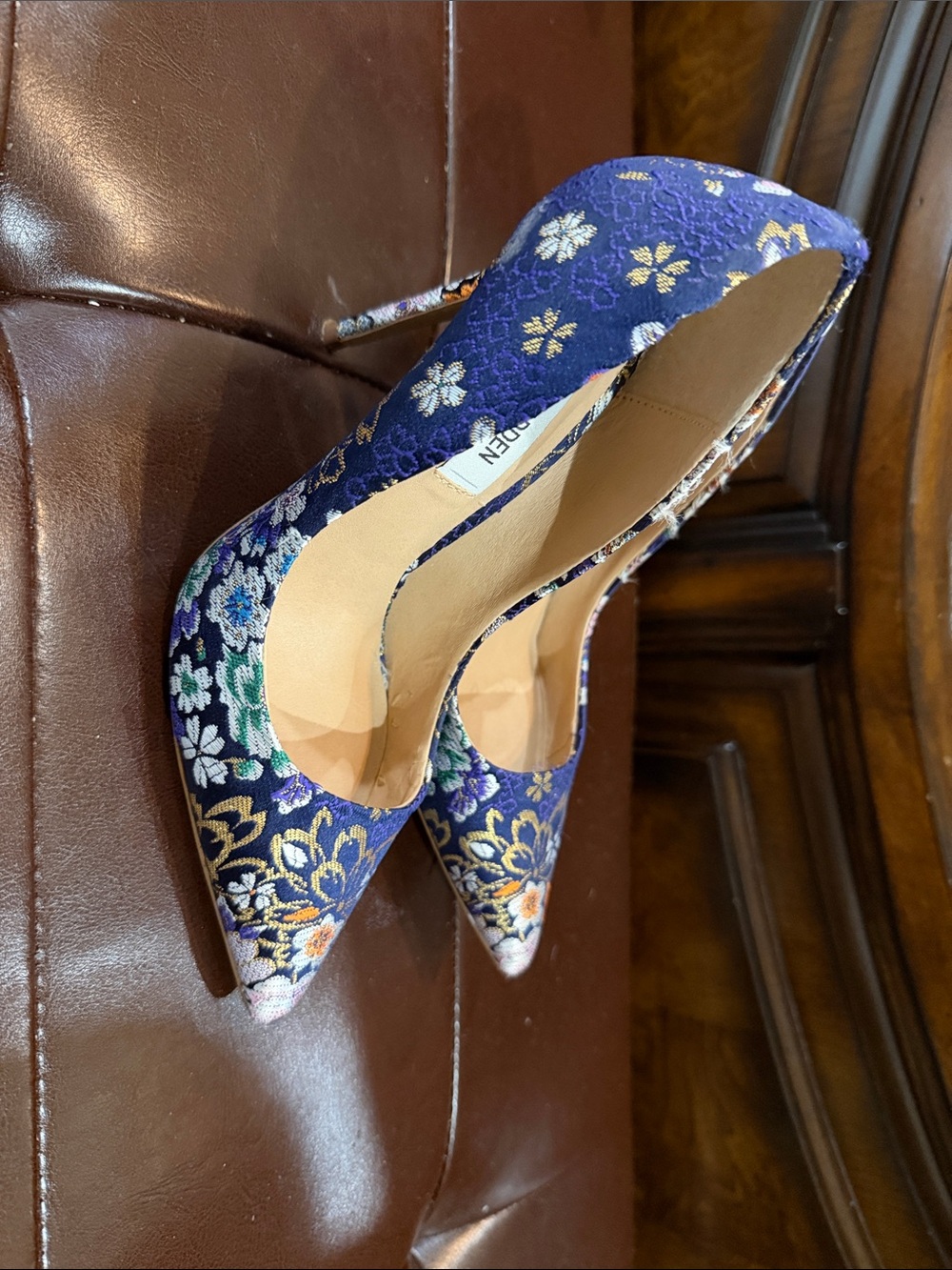 Steve Madden Blue Floral Pointed Toe Pumps with Gold Accents - Picture 2 of 4